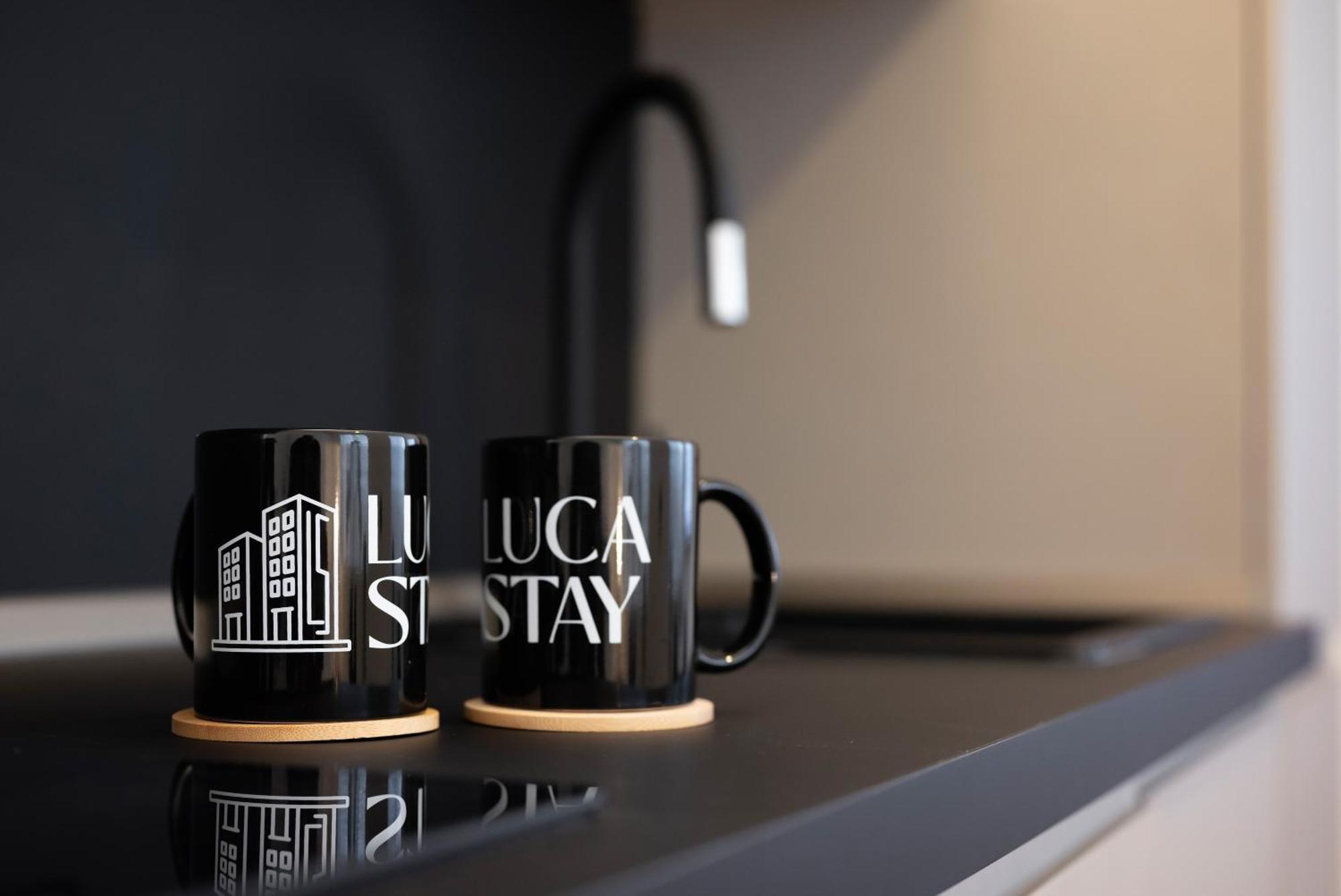 Visconti Suites - Luca Stay Milan Bagian luar foto