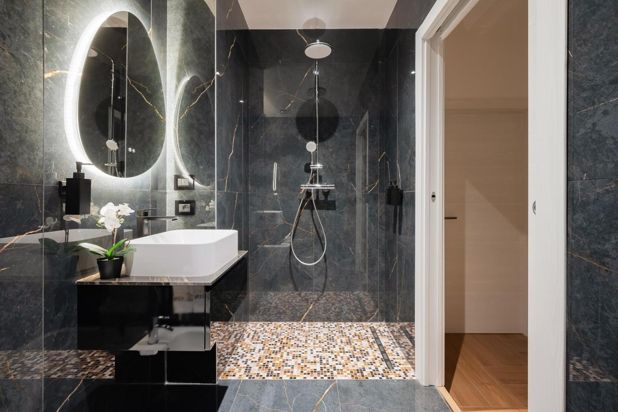 Visconti Suites - Luca Stay Milan Bagian luar foto