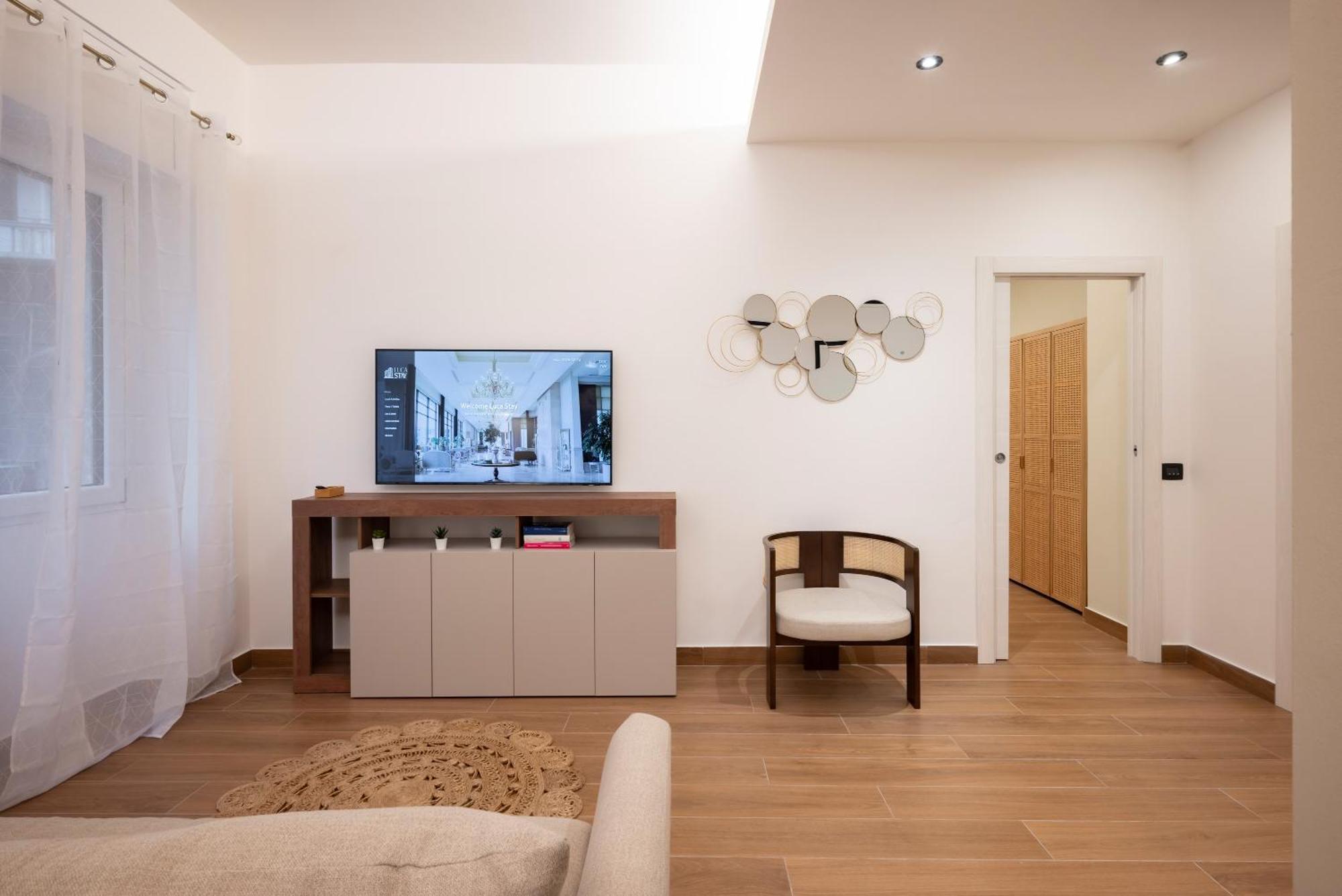 Visconti Suites - Luca Stay Milan Bagian luar foto